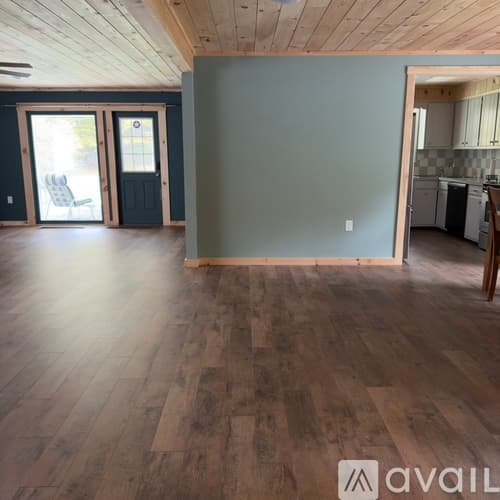 Paupack House: 334 Gumbletown Road
