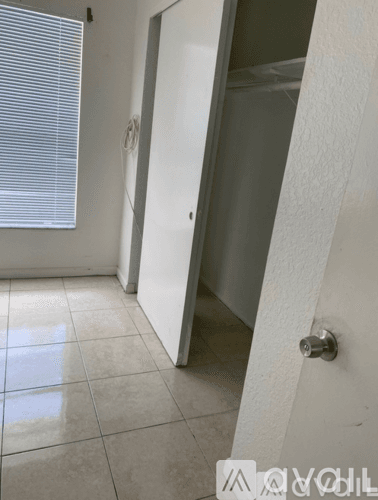 Largo House: 3607 141st Avenue North Unit A