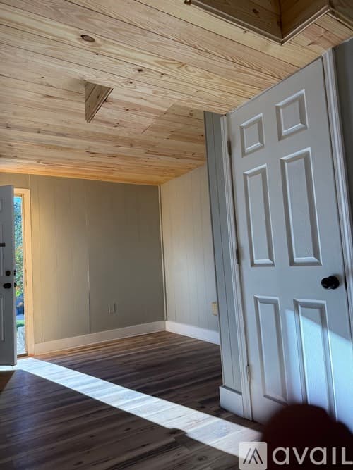 Ooltewah House: 3908 W Freedom Cir