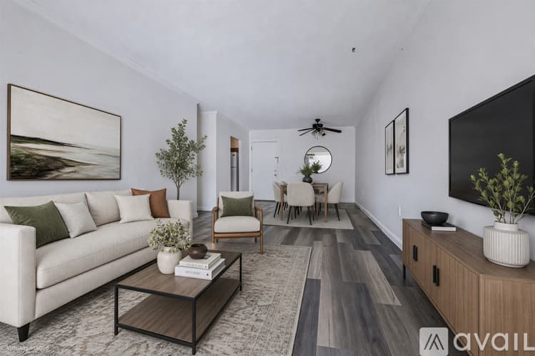Nashua Condo: 13 Strawberry Bank Road