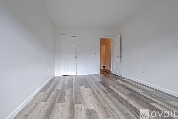 Nashua Condo: 13 Strawberry Bank Road