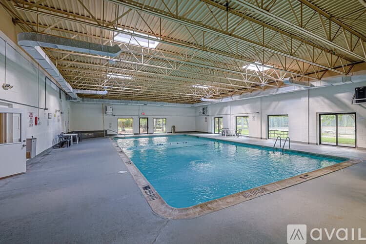 Nashua Condo: 13 Strawberry Bank Road