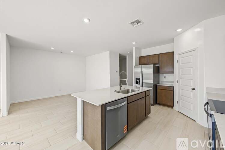 Buckeye House: 23969 W Yavapai St