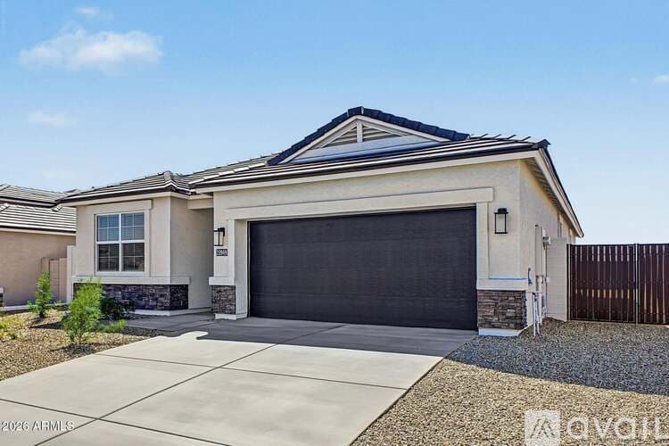Buckeye House: 23969 W Yavapai St