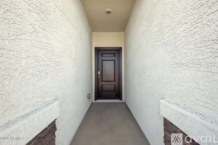 Buckeye House: 23969 W Yavapai St