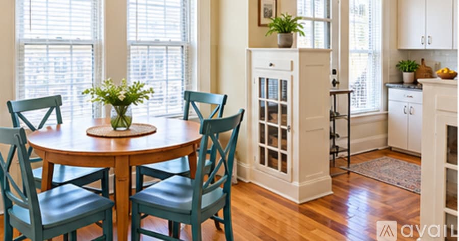 Northampton Apartment: 77 Prospect St