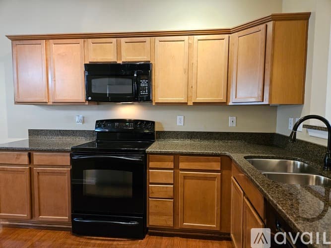 Greenville Townhome: 418 Cedar Pines Drive