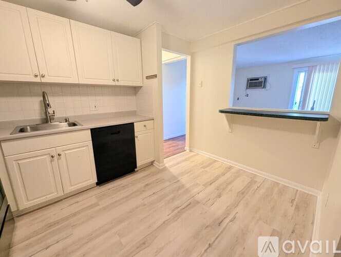 Amesbury Condo: 5 Birchwood Pointe