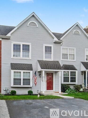 Eagleville Townhome: 2478 Hillendale Dr