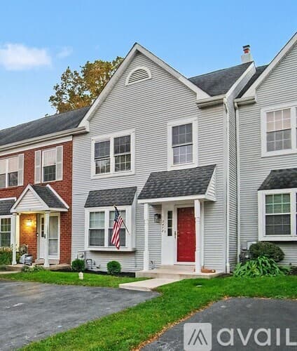 Eagleville Townhome: 2478 Hillendale Dr