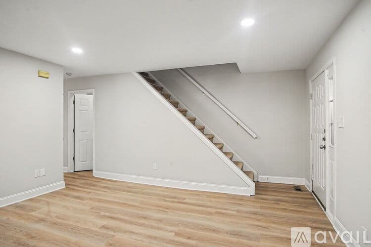 Eagleville Townhome: 2478 Hillendale Dr