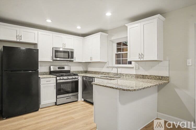 Eagleville Townhome: 2478 Hillendale Dr