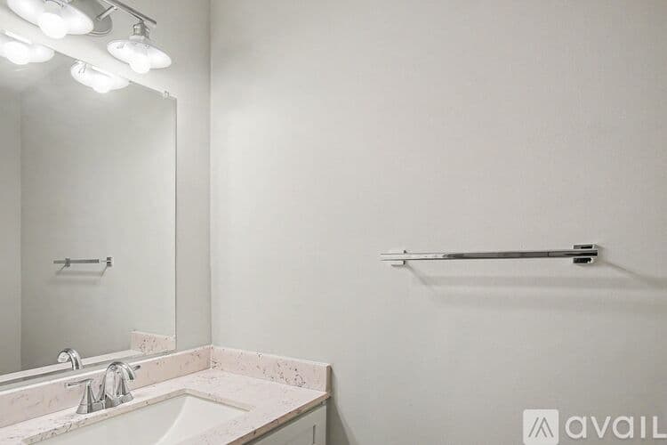 Eagleville Townhome: 2478 Hillendale Dr