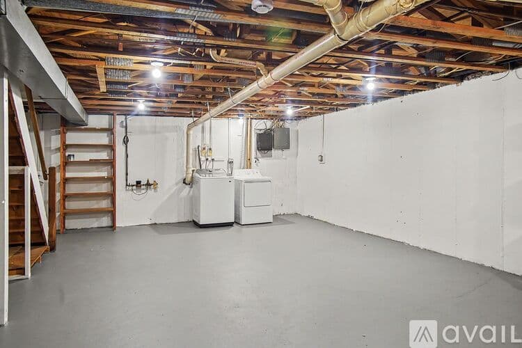 Eagleville Townhome: 2478 Hillendale Dr