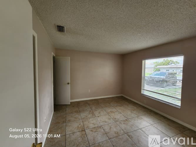 Spring Hill House: 12373 Shafton Rd