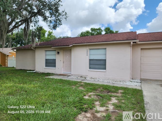 Spring Hill House: 12373 Shafton Rd
