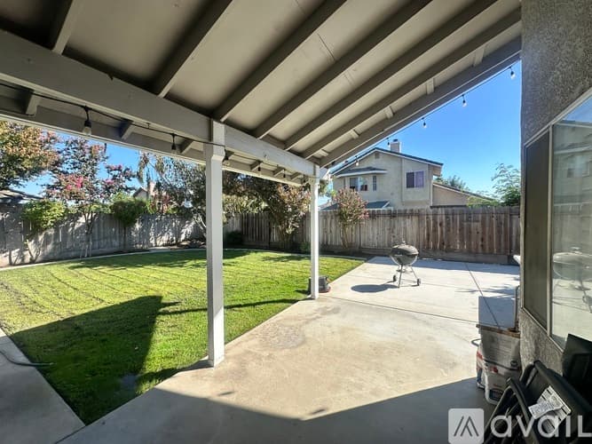 Turlock House: 4100 Crowell Road