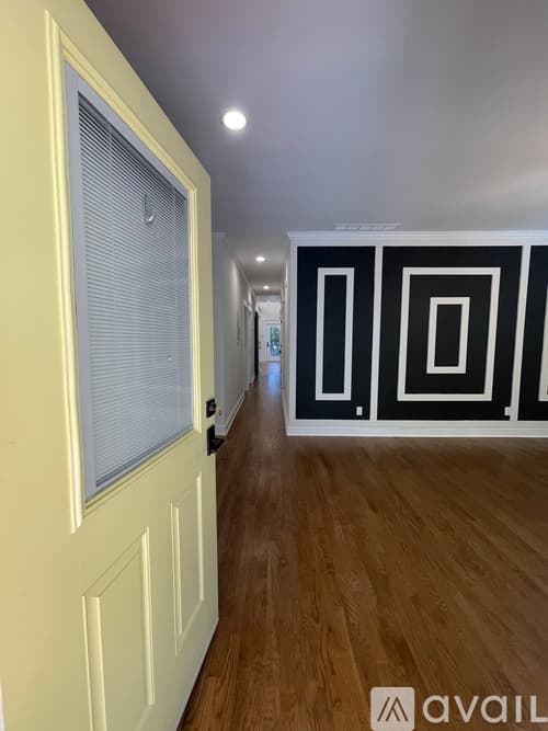 Atlanta House: 1344 Hooper Ave NE