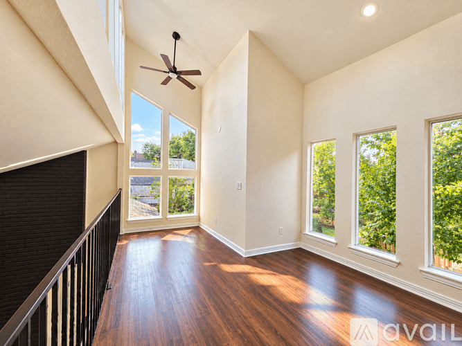 Grand Prairie House: 1822 Wildwood Drive