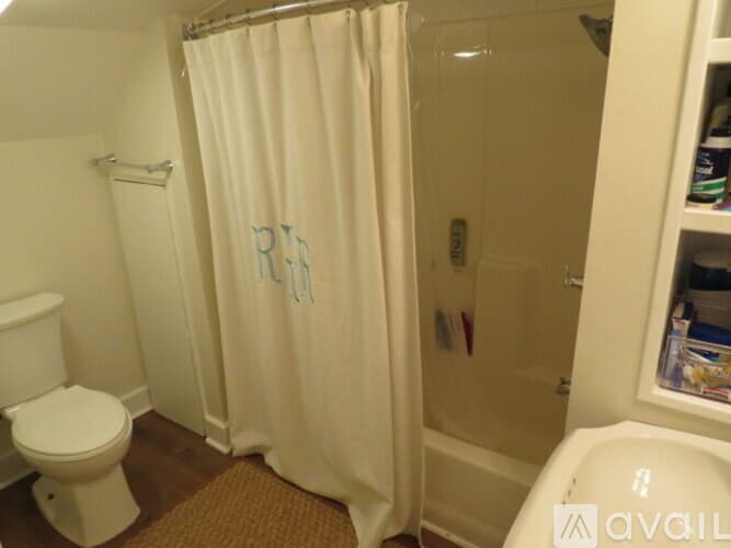 Lookout Mountain House: 35 Whitt Road