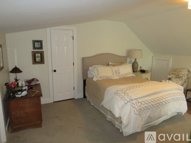 Lookout Mountain House: 35 Whitt Road