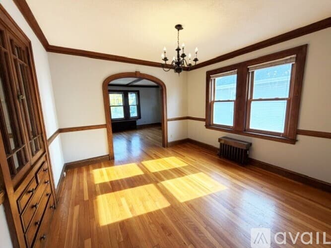 Boston Apartment: 32 Sanborn Ave