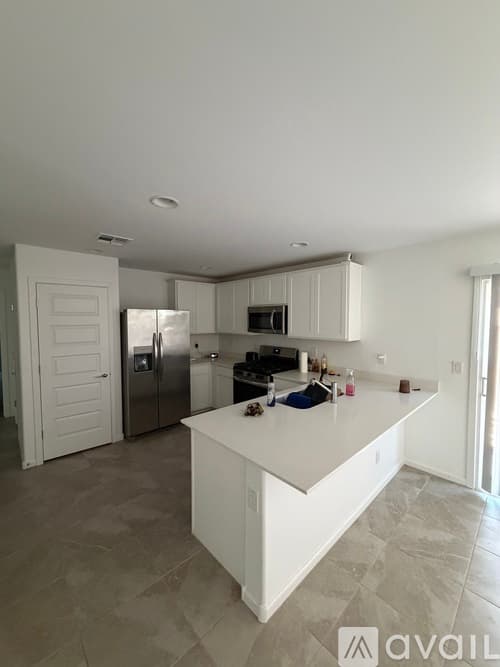 Maricopa House: 17500 North Toledo Avenue