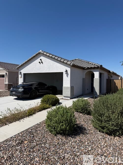 Maricopa House: 17500 North Toledo Avenue