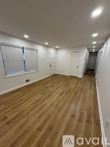 Decatur House: 2791 Knollview Dr