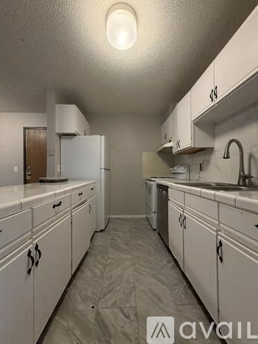 St. Cloud Apartment: 1120 9th Ave S