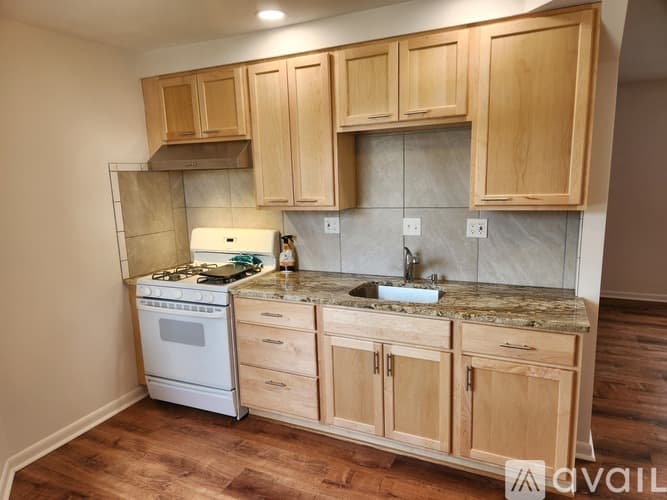 Philadelphia Apartment: 500 Faunce St