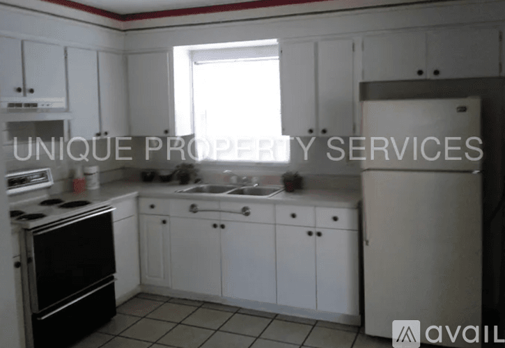 Tampa Apartment: 7510 Exter Way