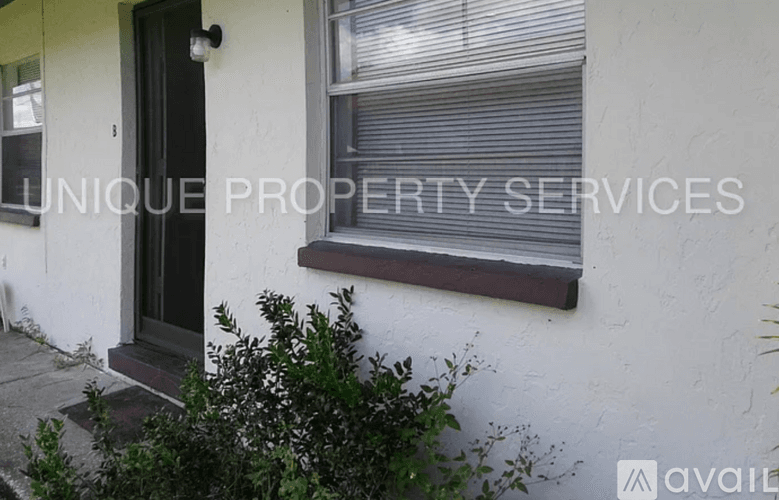 Tampa Apartment: 7510 Exter Way