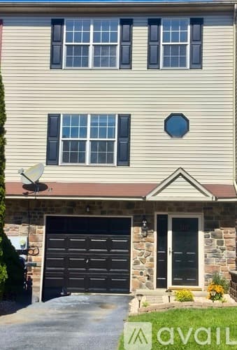 New Tripoli Townhome: 7271 Adams Court