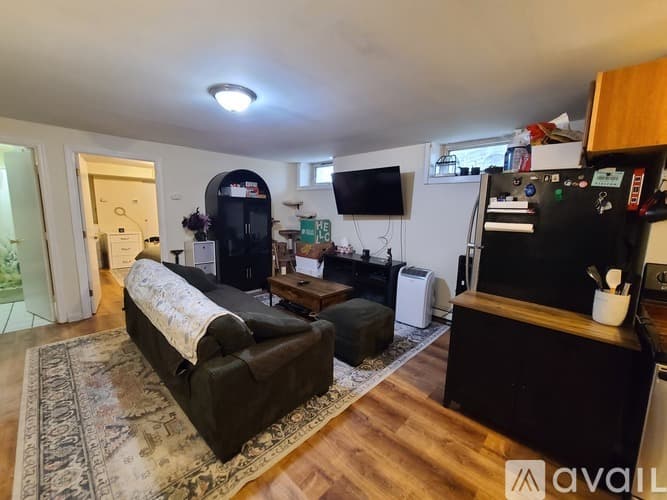 Worcester House: 134 Elm Street