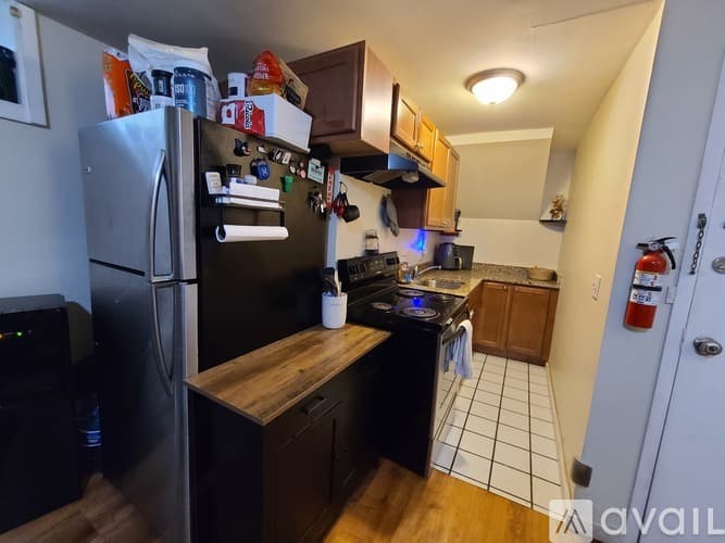 Worcester House: 134 Elm Street