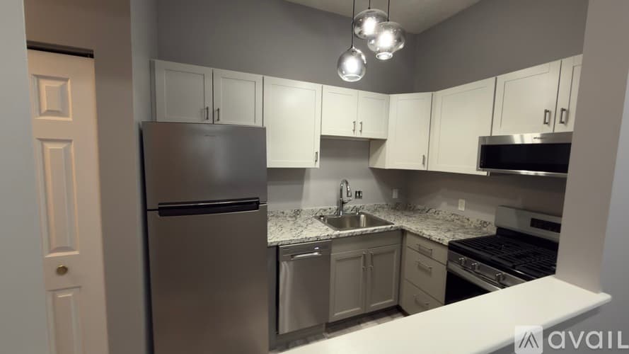 Pittsburgh Apartment: 1326 Sheffield St