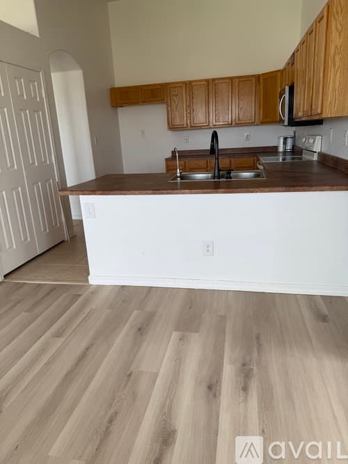 Tonopah House: 37628 West Elwood Street