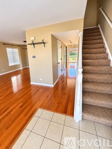 Round Lake House: 1373 South Abington Lane
