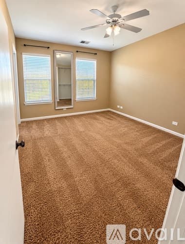Round Lake House: 1373 South Abington Lane
