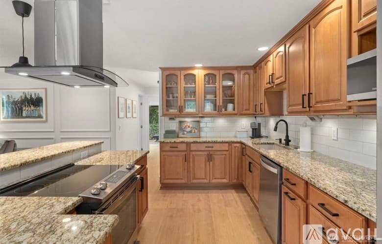 Everett House: 13317 58th Drive Southeast