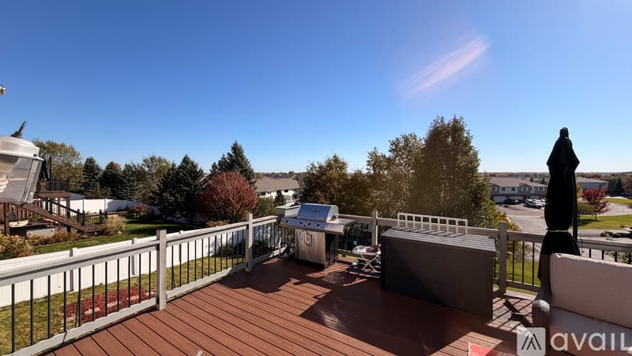 Lakeville House: 20532 Hartford Way