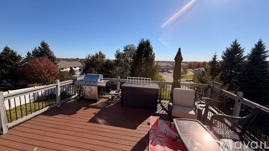 Lakeville House: 20532 Hartford Way