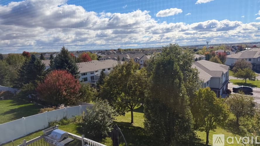 Lakeville House: 20532 Hartford Way