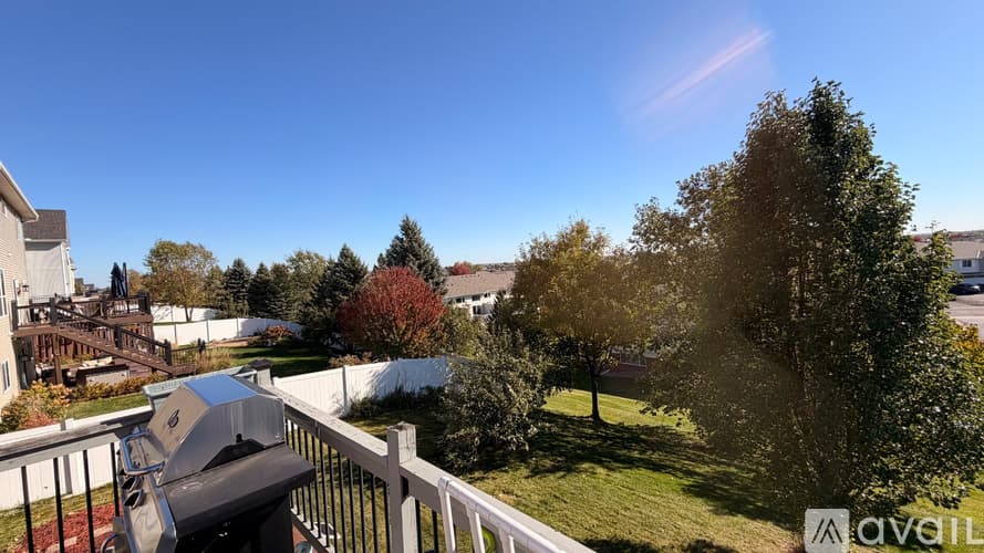 Lakeville House: 20532 Hartford Way