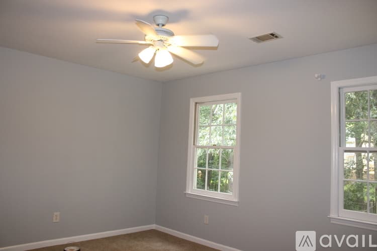 Marietta House: 2164 Westbury Court Southwest