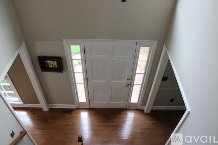 Marietta House: 2164 Westbury Court Southwest