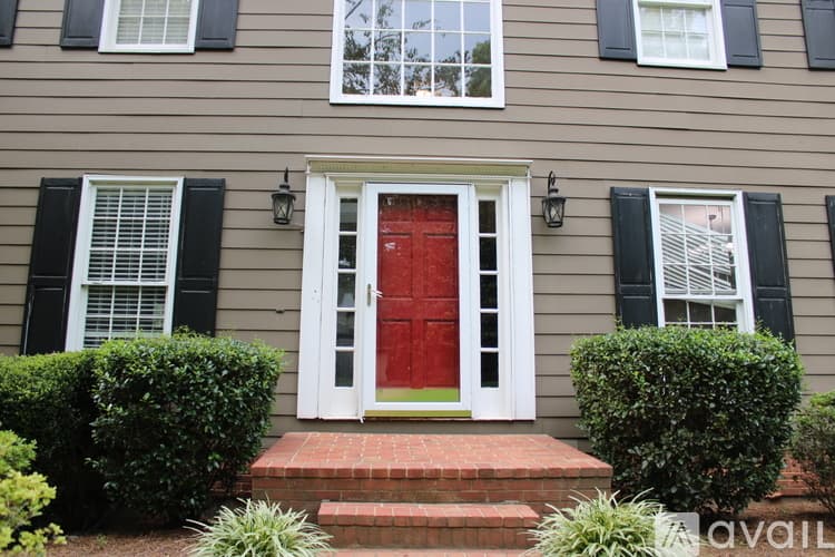 Marietta House: 2164 Westbury Court Southwest