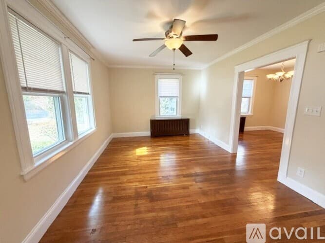 Norwood Apartment: 16 Oxford Rd
