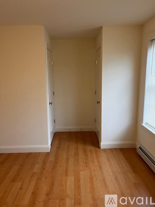 Ellsworth Townhome: 7 Carlisle Street